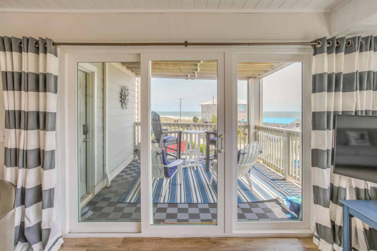 Carolina Beach Condo With Community Pool Exterior photo
