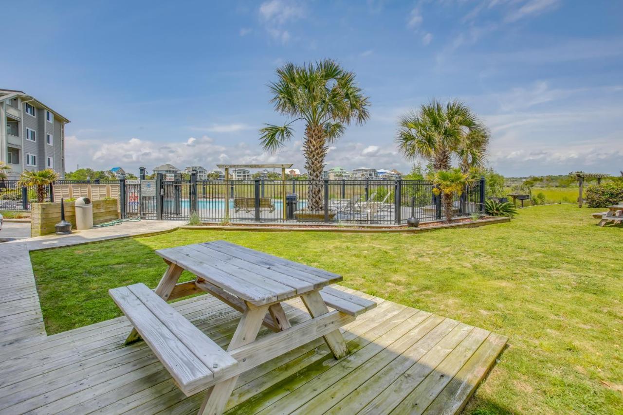 Carolina Beach Condo With Community Pool Exterior photo