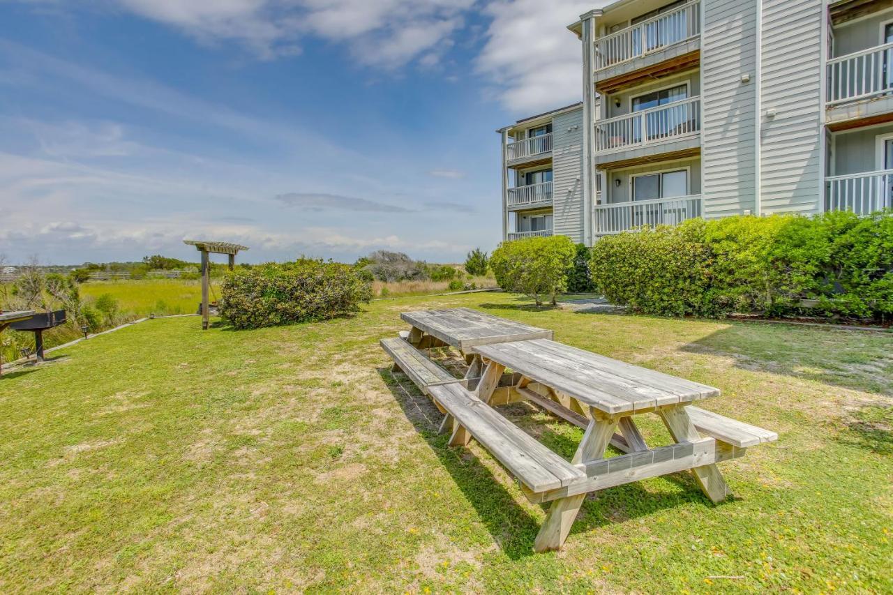 Carolina Beach Condo With Community Pool Exterior photo
